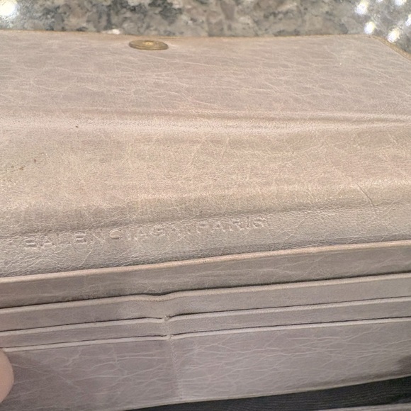 Authentic Balenciaga gold wallet with grey/silver inside metallic long wallet - Picture 7 of 13